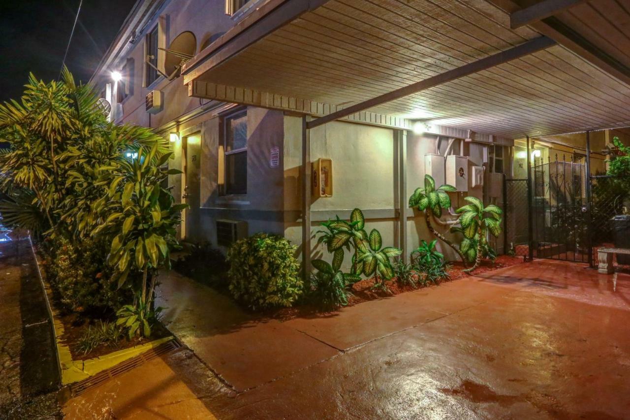 Richard's Hotel 2*